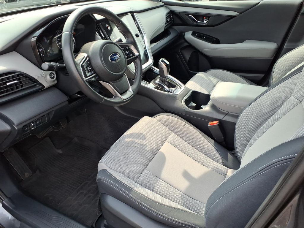 2021 Subaru Outback Premium - Photo 13