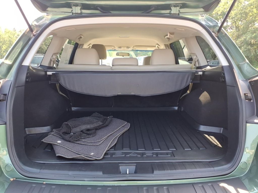 2012 Subaru Outback Limited - Photo 16