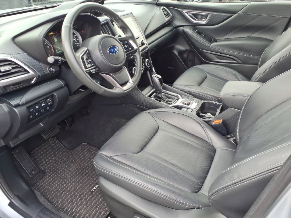 2023 Subaru Forester Touring - Photo 16