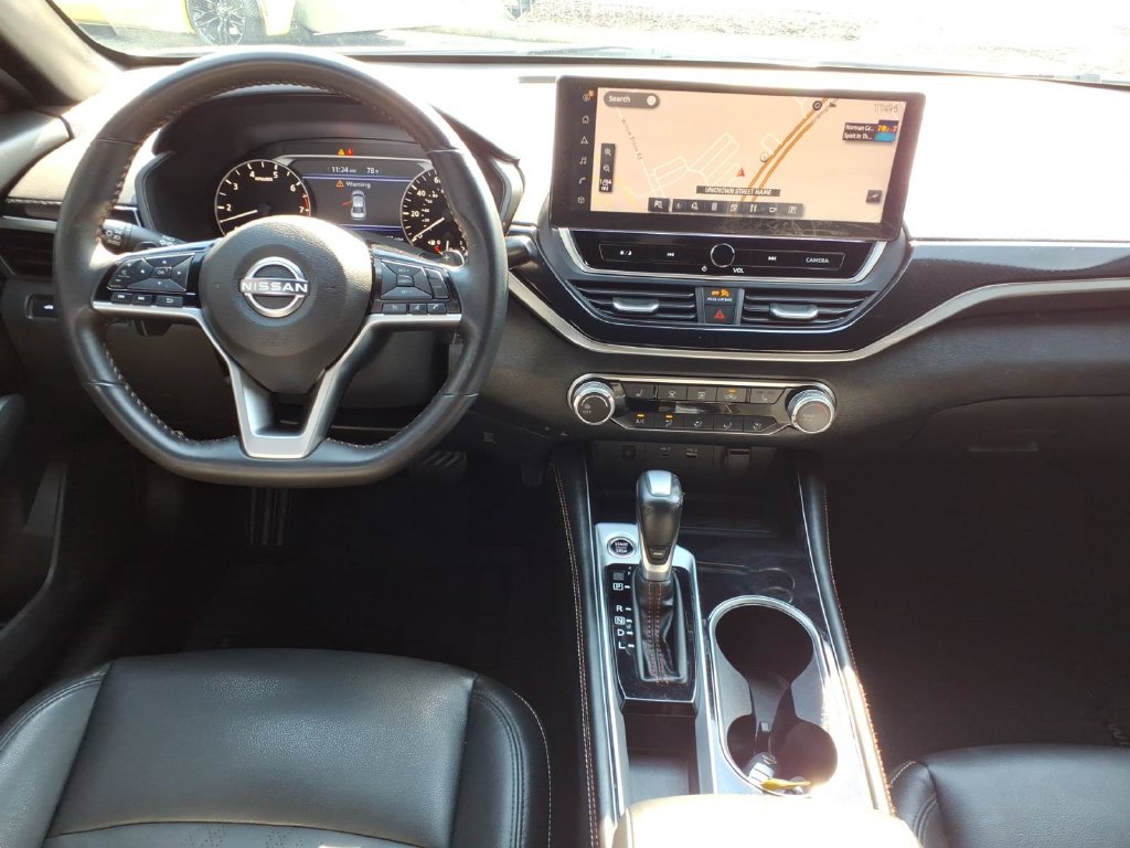 2024 Nissan Altima SR - Photo 16