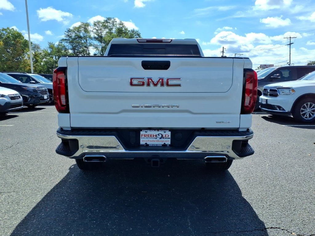 2023 GMC Sierra 1500 SLT - Photo 23