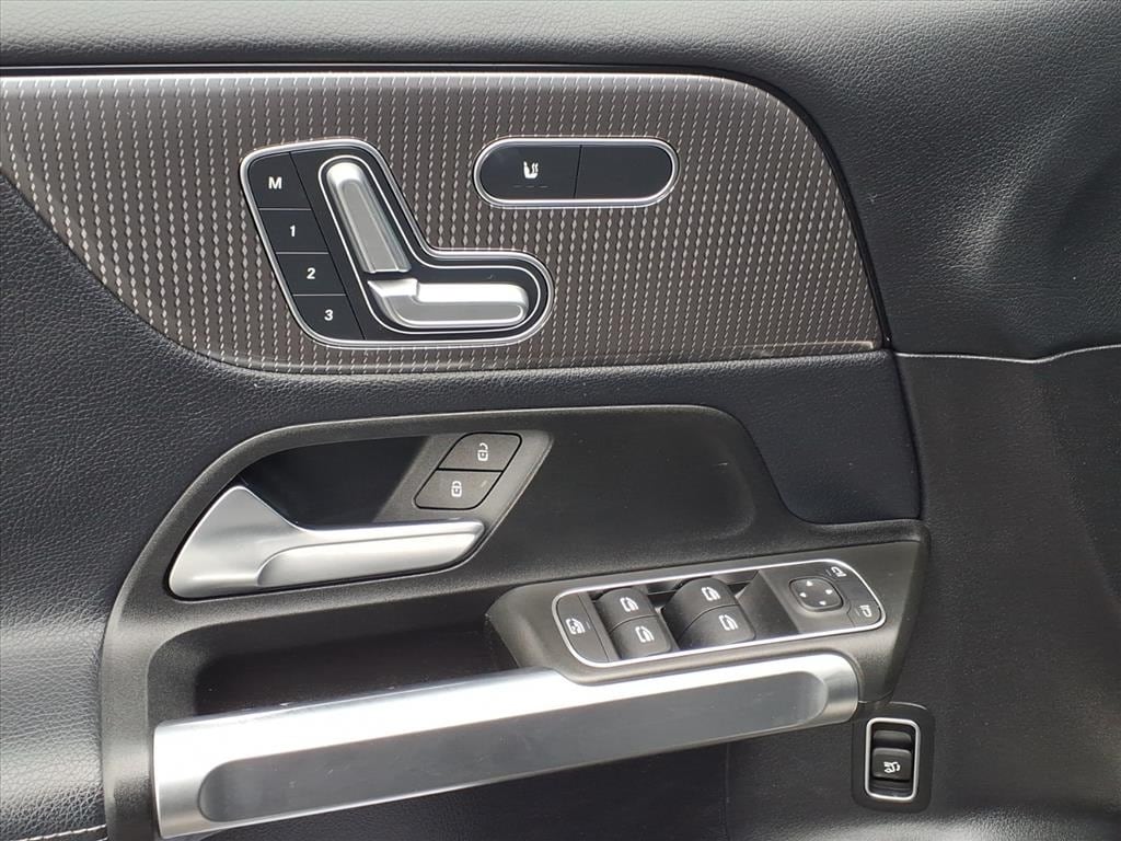 Used 2021 Mercedes-Benz GLB 250 4MATIC SUV