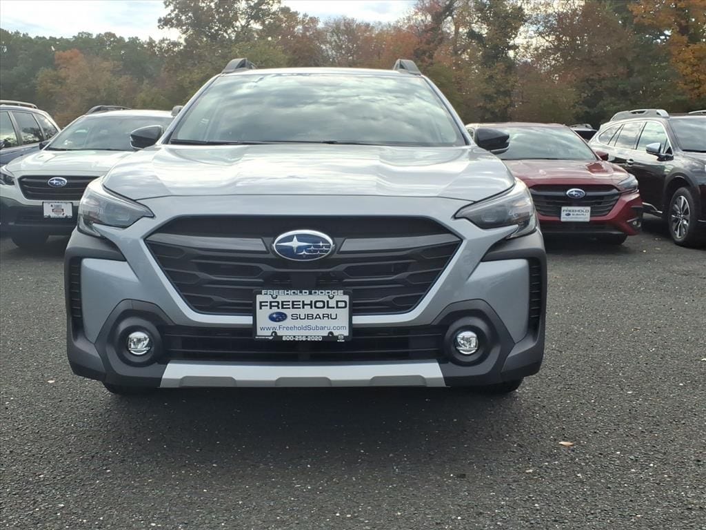 New 2025 Subaru Outback LIMITED SUV
