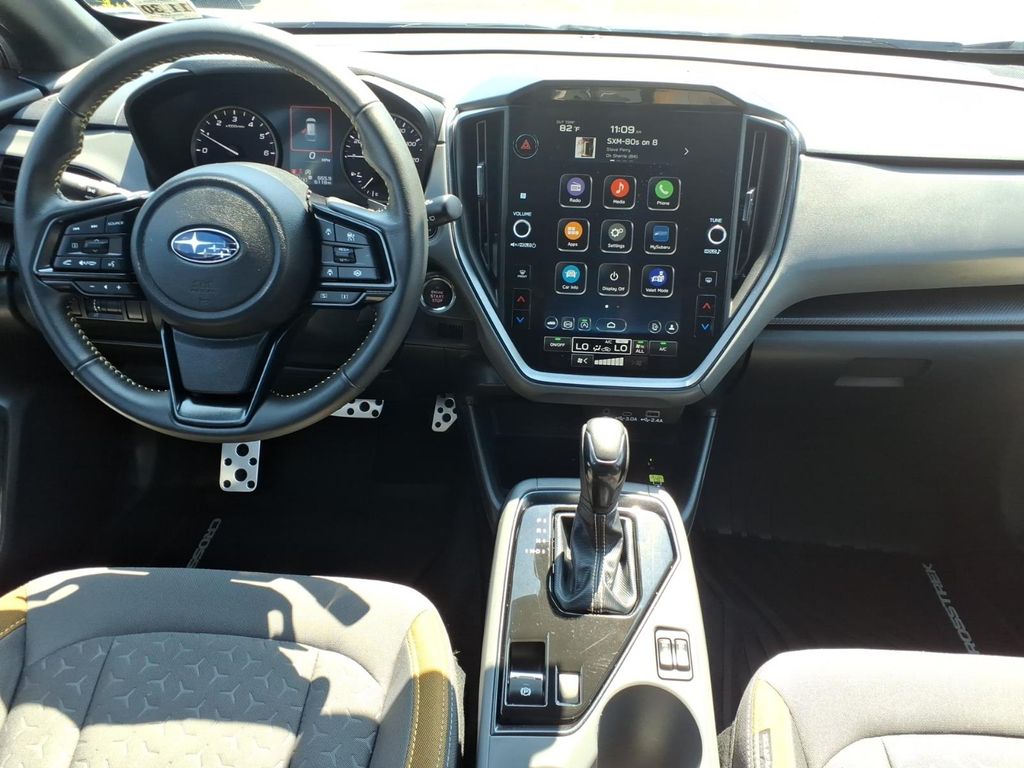 2025 Subaru Crosstrek Sport - Photo 11