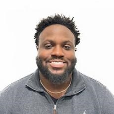 Staff member Alexander Lee from ID_690175