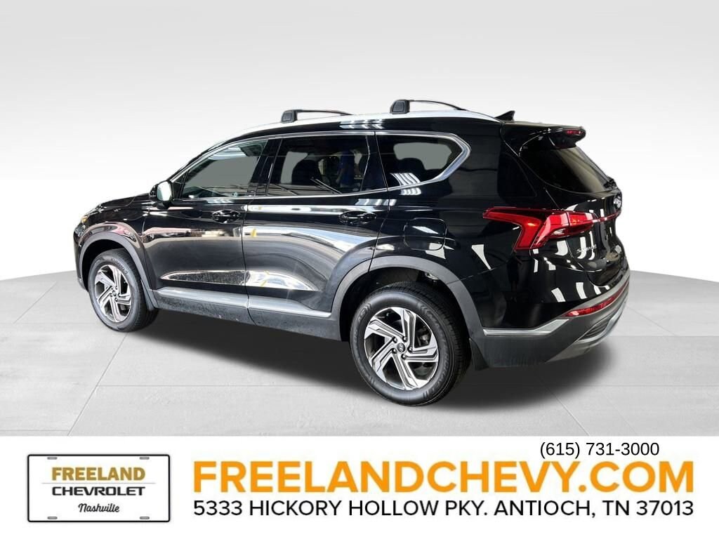 2022 Hyundai Santa Fe SEL photo 2