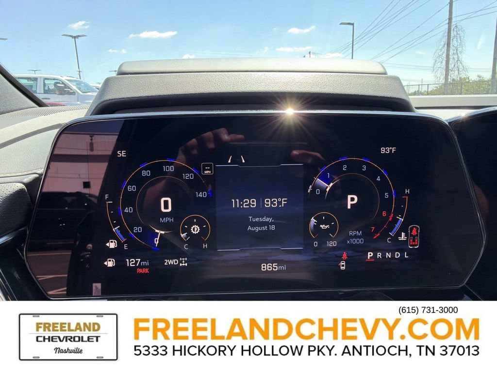 2025 Chevrolet Suburban Premier - Photo 30