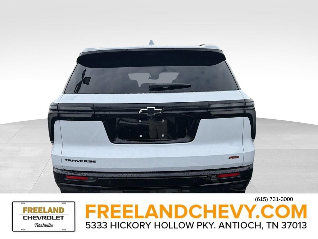 2026 Chevrolet Traverse RS photo 3