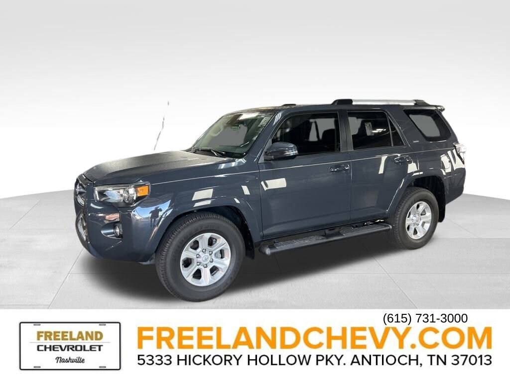 2024 Toyota 4Runner SR5 Premium photo 3