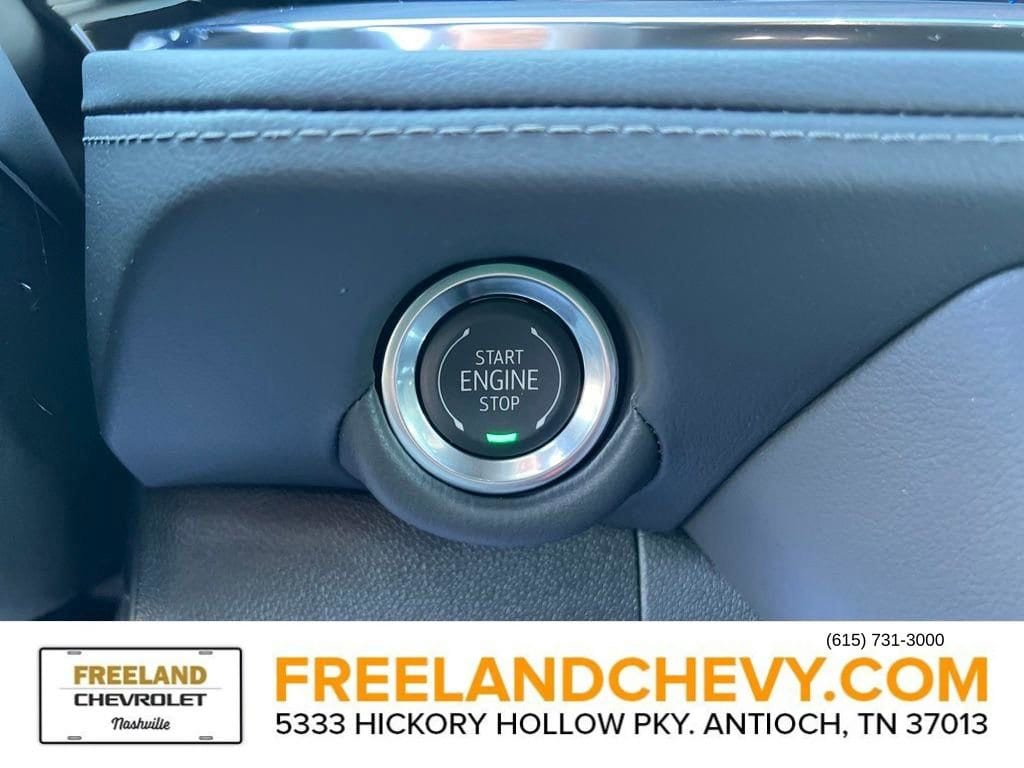 2025 Chevrolet Suburban LS - Photo 14