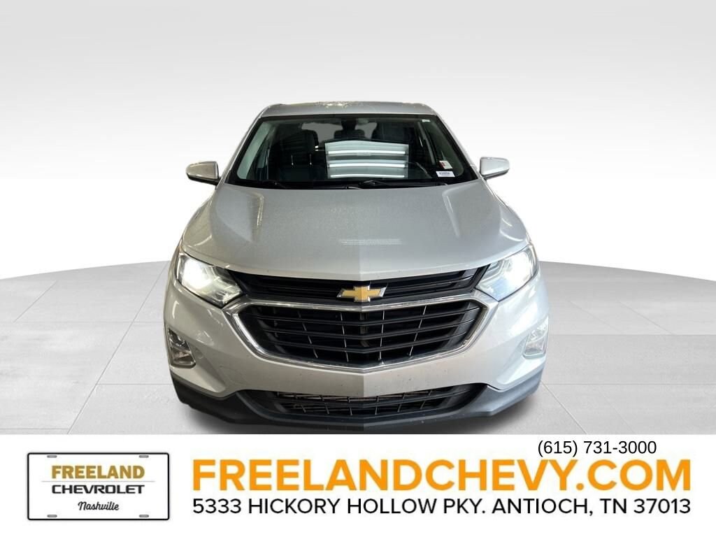 2019 Chevrolet Equinox LT photo 2