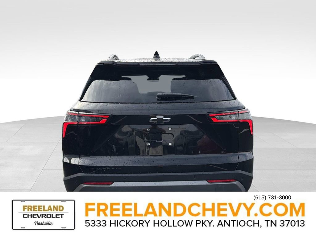 2026 Chevrolet Equinox LT photo 3