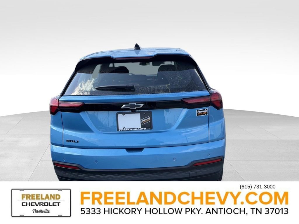 2027 Chevrolet Bolt LT - Photo 3