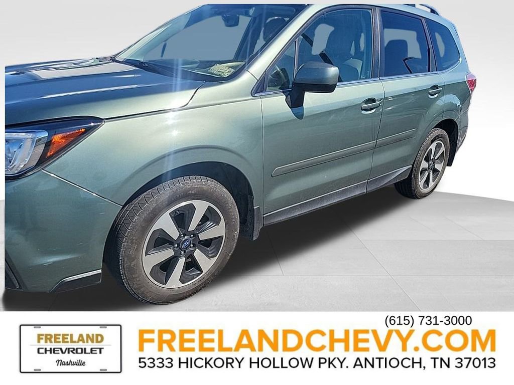 2017 Subaru Forester Limited photo 3