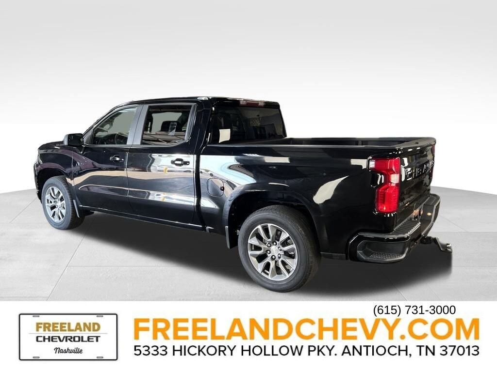 2020 Chevrolet Silverado 1500 LT photo 3