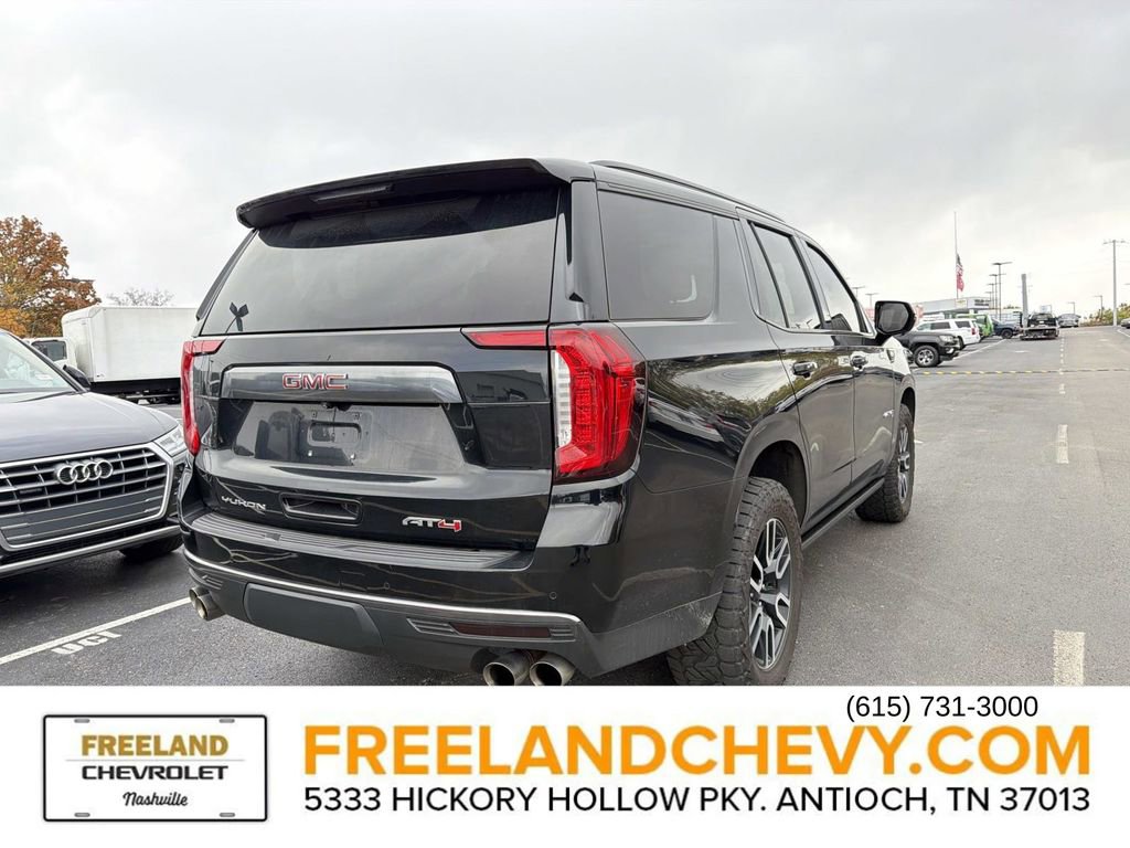 2022 Gmc Yukon AT4 photo 3