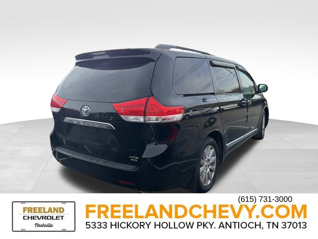 Used 2013 Toyota Sienna XLE