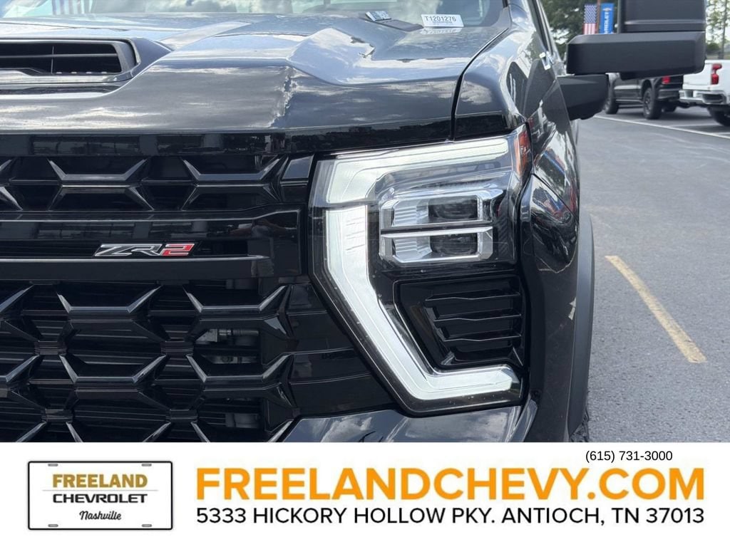 2026 Chevrolet Silverado 2500 HD ZR2 - Photo 9