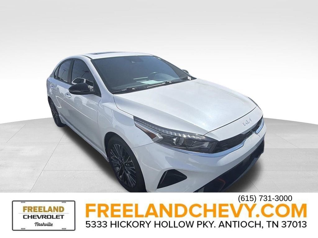 2023 Kia Forte GT-Line AT's photo