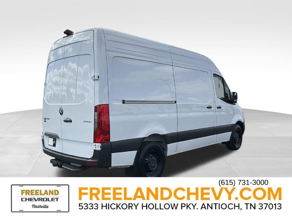 Used 2025 Mercedes-Benz