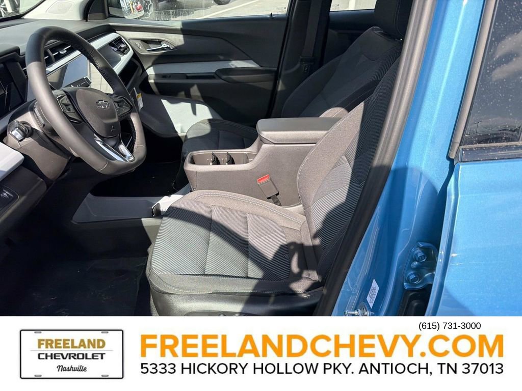 2027 Chevrolet Bolt LT - Photo 18
