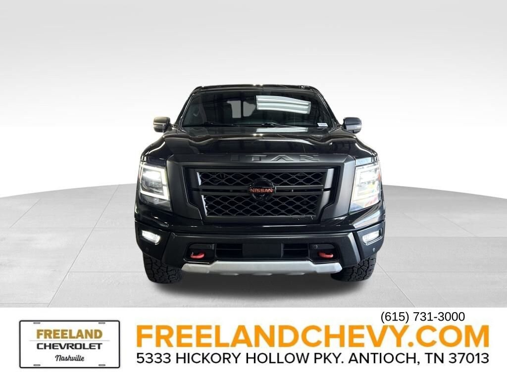 2021 Nissan Titan PRO-4X photo 2
