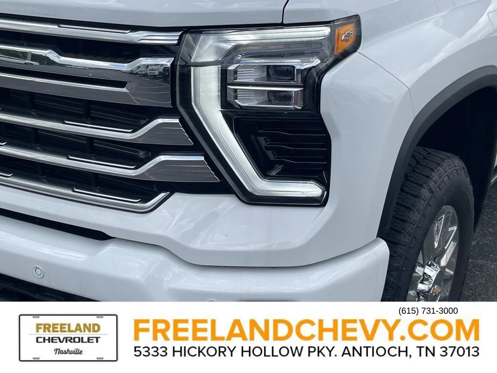 2026 Chevrolet Silverado 2500 HD High Country - Photo 9