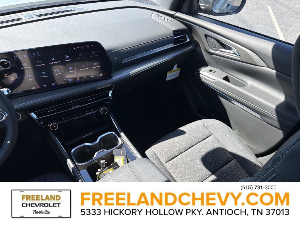 2027 Chevrolet Traverse LT - Photo 15
