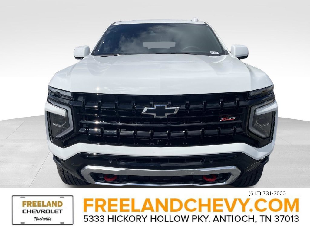 2026 Chevrolet Suburban Z71 - Photo 8