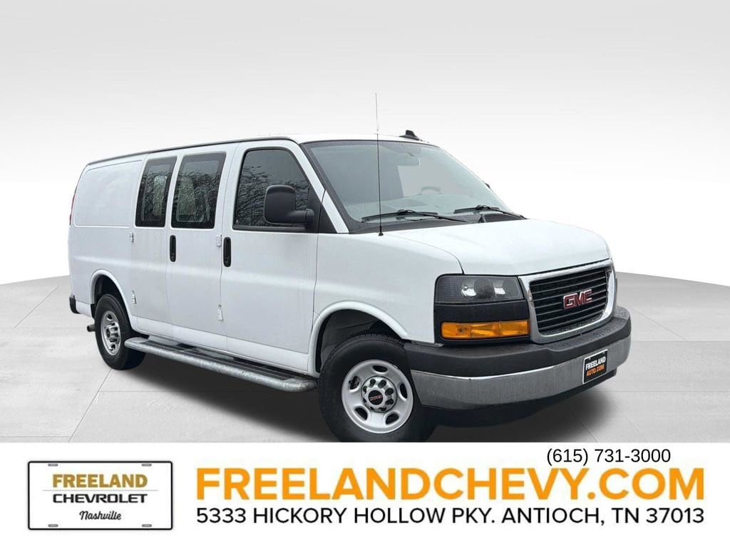 2024 GMC Savana 2500's photo