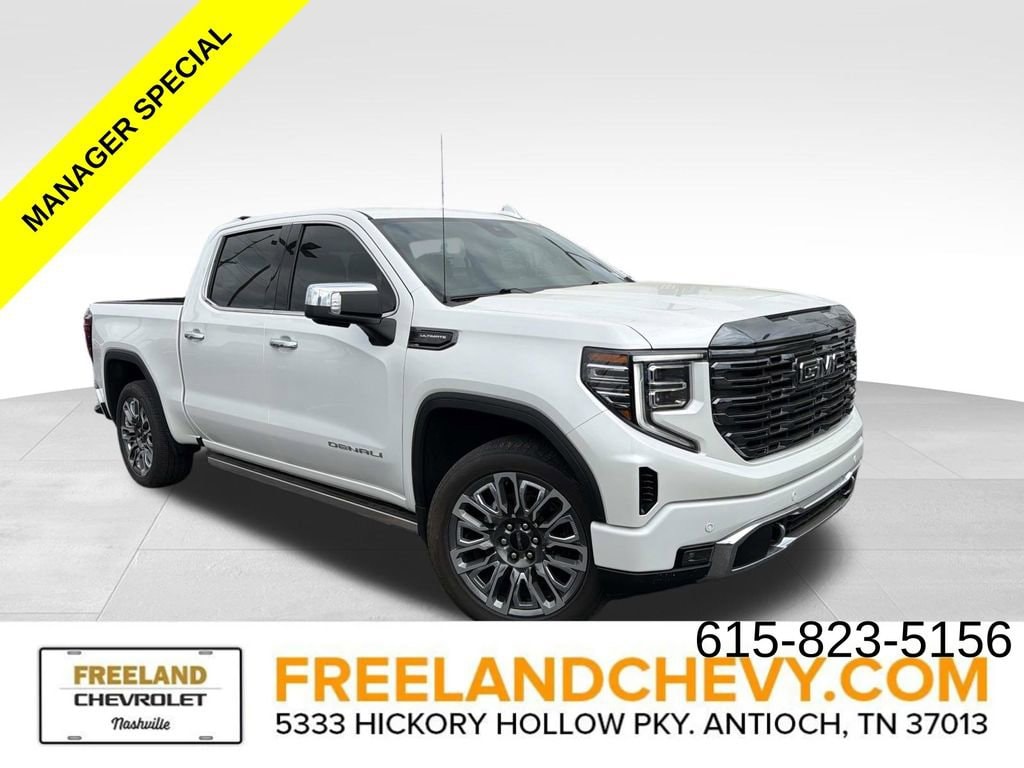 2023 GMC Sierra 4WD Crew Cab Short Box Denali Ultimate's photo