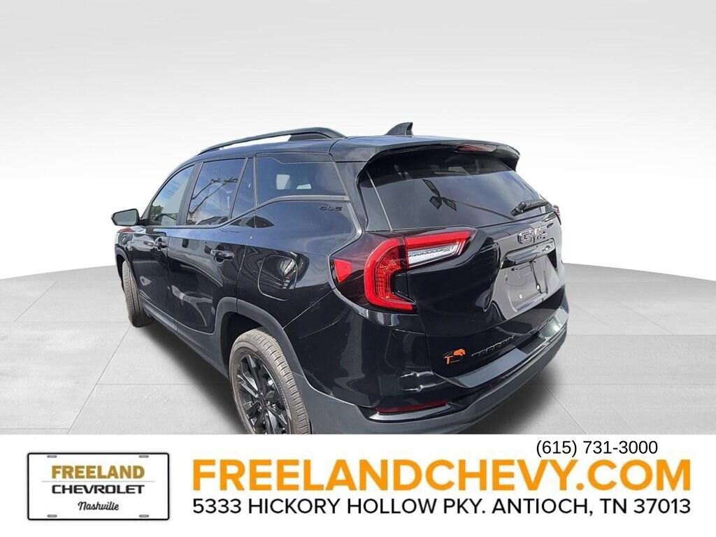 Used 2022 GMC Terrain SLE SUV
