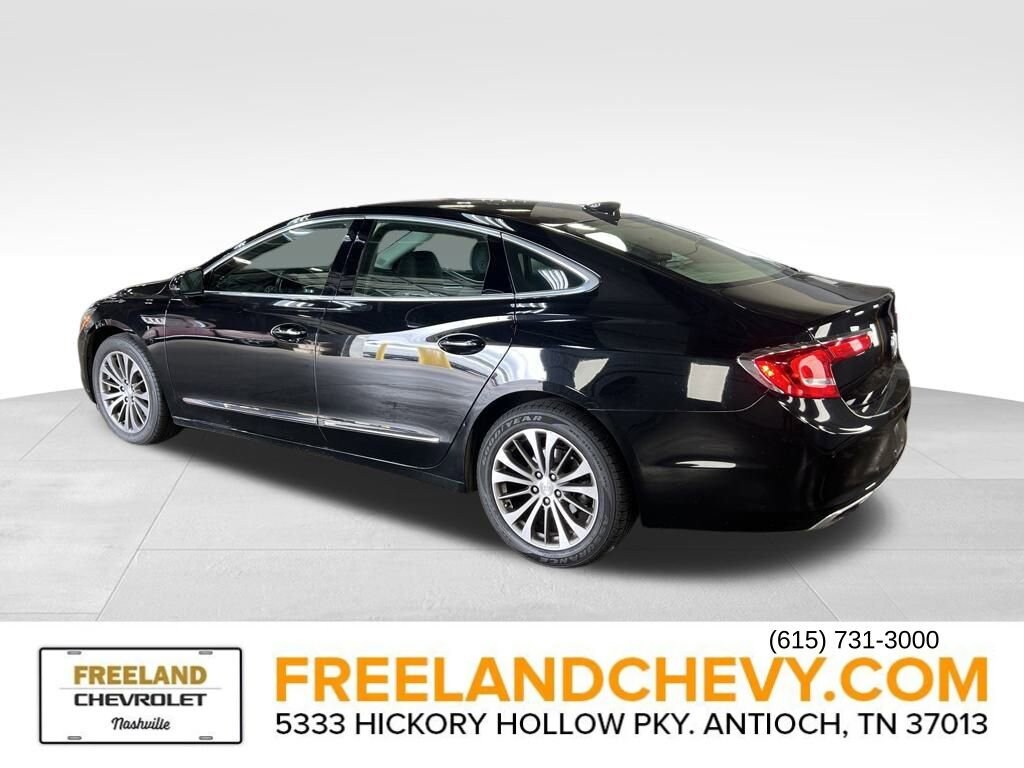 2019 Buick LaCrosse Essence photo 3