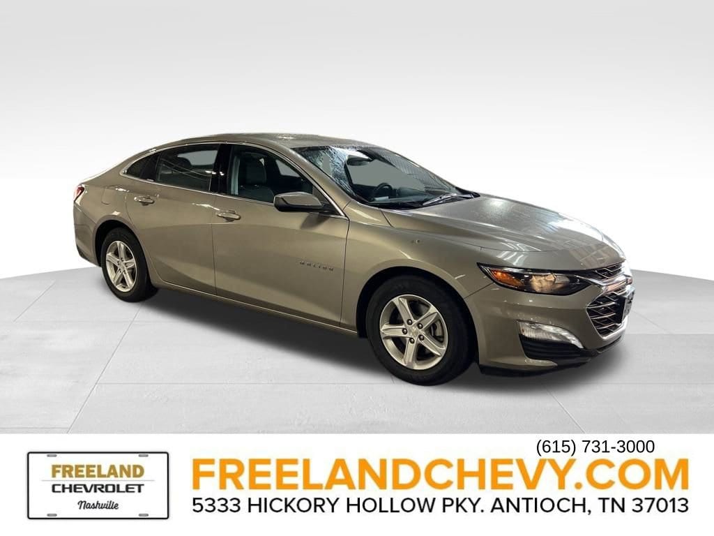 2022 Chevrolet Malibu Car 