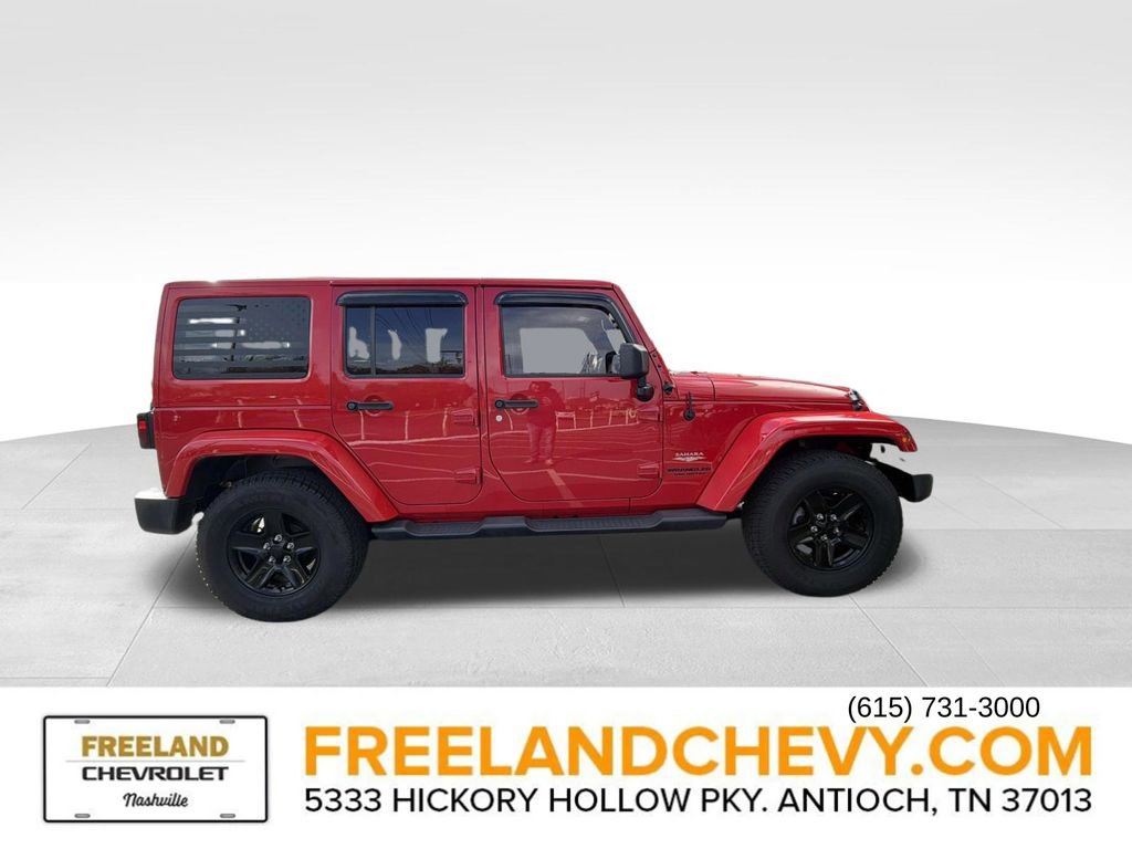 2015 Jeep Wrangler Unlimited Sahara photo 2