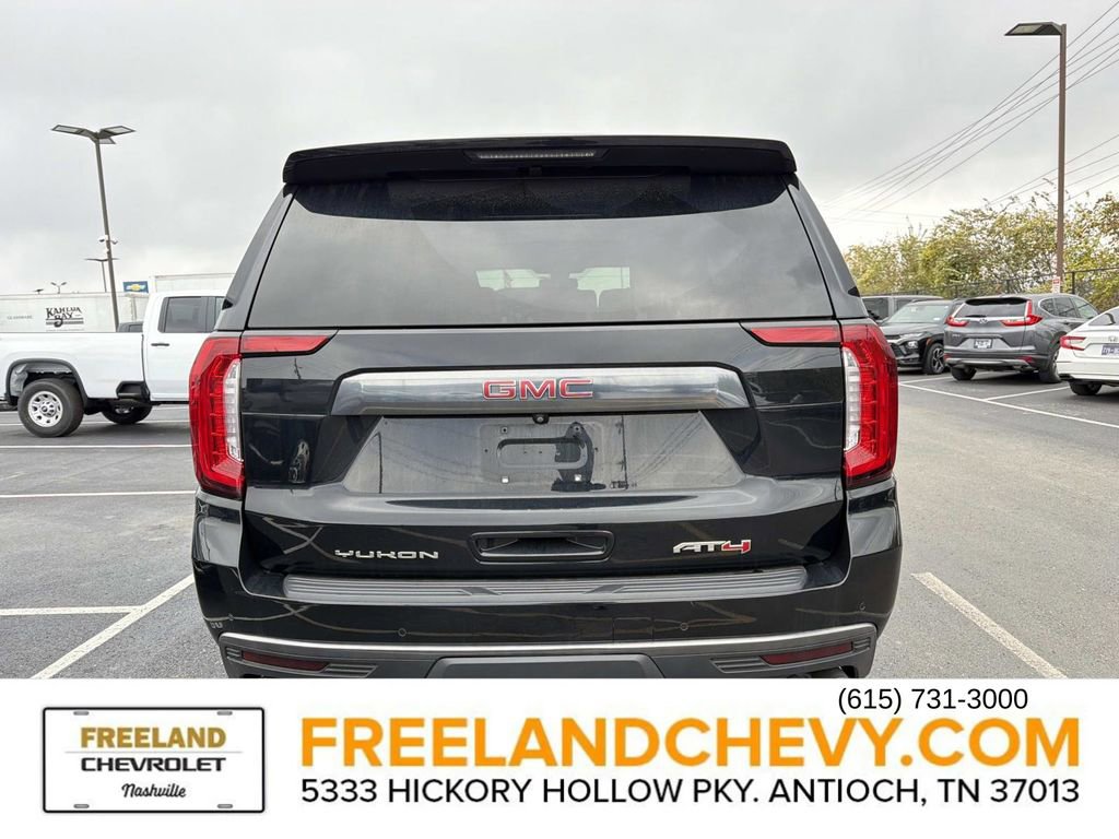 2022 Gmc Yukon AT4 photo 4