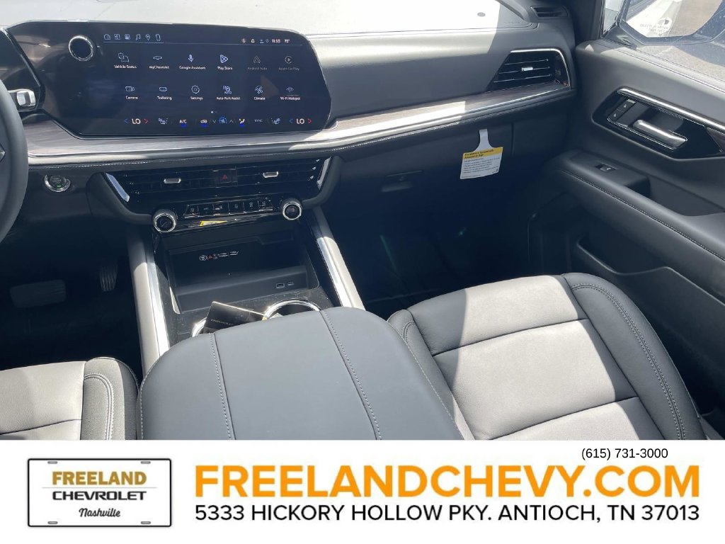 2026 Chevrolet Suburban Z71 - Photo 15