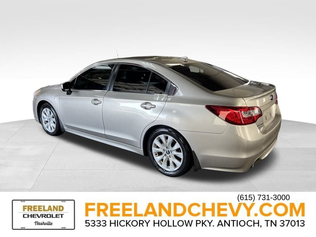 2017 Subaru Legacy Premium photo 4