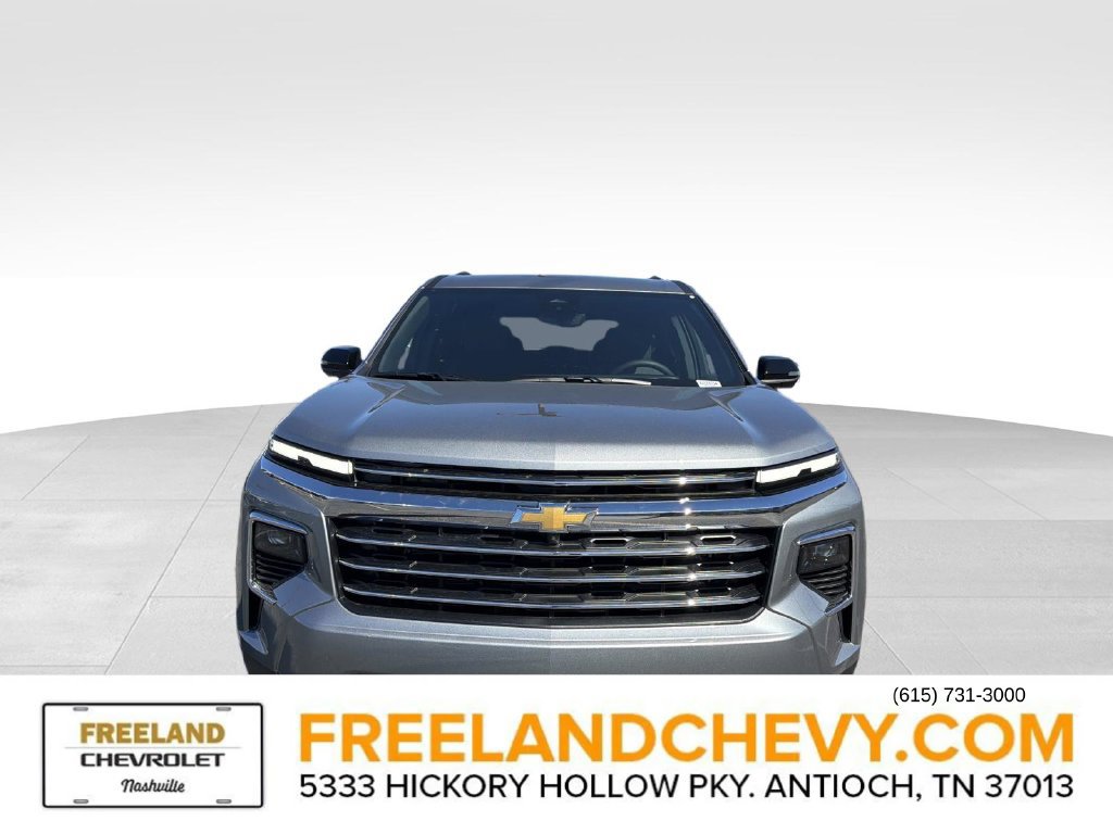 2027 Chevrolet Traverse LT - Photo 8