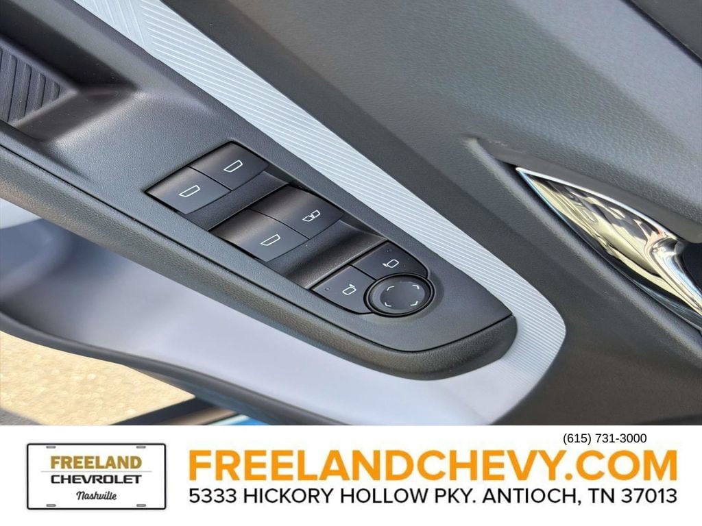 2027 Chevrolet Bolt LT - Photo 17
