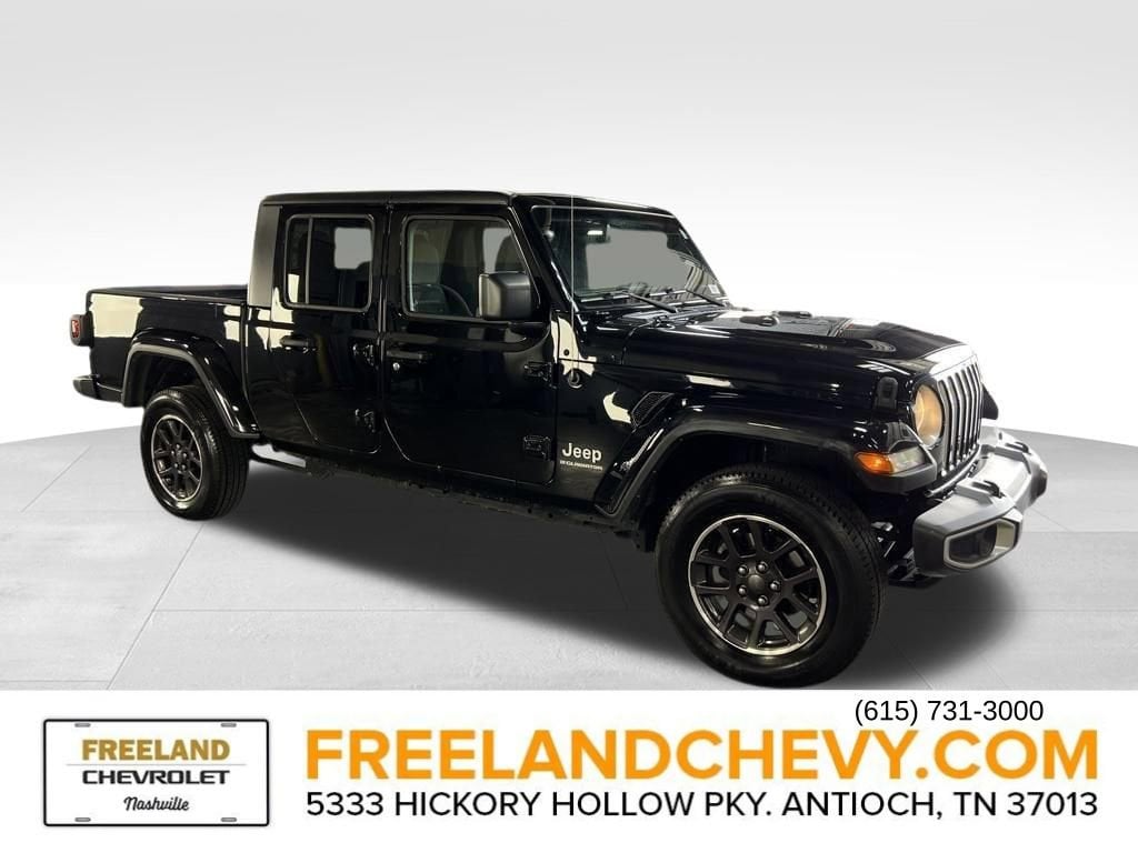 2023 Jeep Gladiator Overland's photo