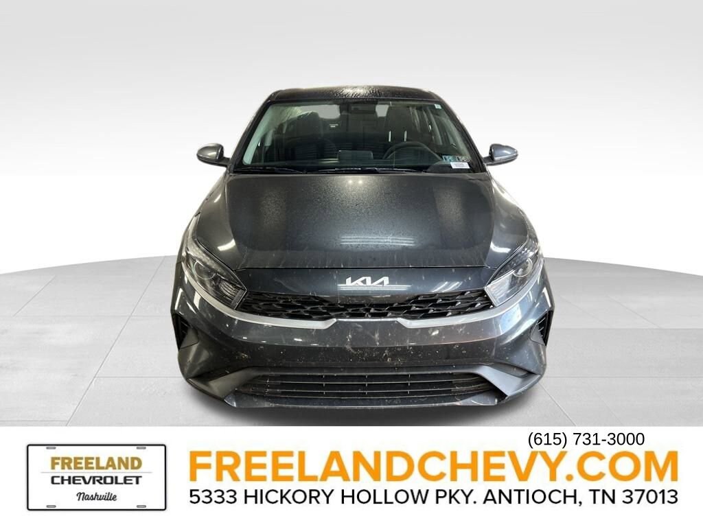 2023 Kia Forte LXS photo 2