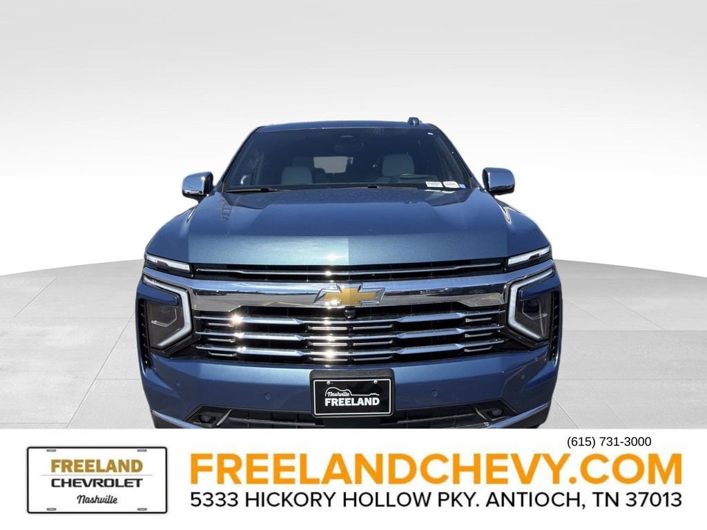 2025 Chevrolet Suburban Premier - Photo 8