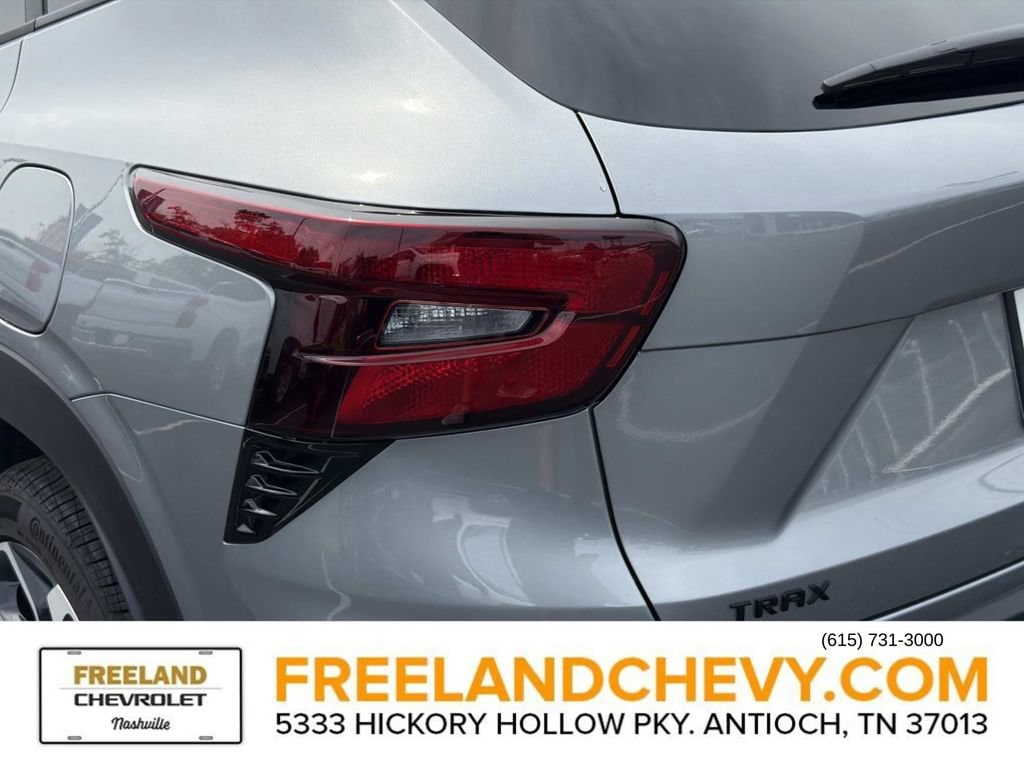 2026 Chevrolet Trax RS - Photo 11
