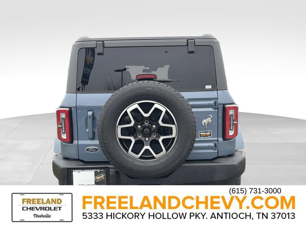 2025 Ford Bronco Outer Banks photo 4