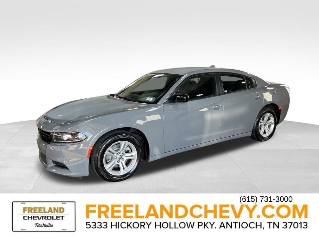 2023 Dodge Charger SXT photo 3