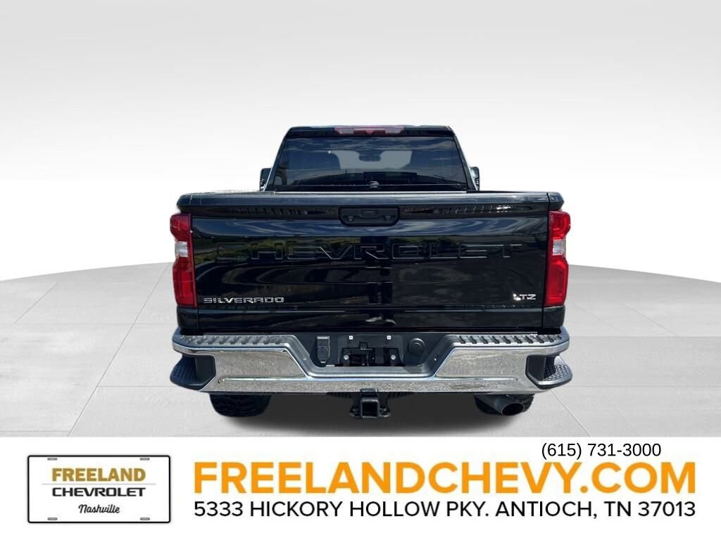 2022 Chevrolet Silverado 2500HD LTZ photo 4