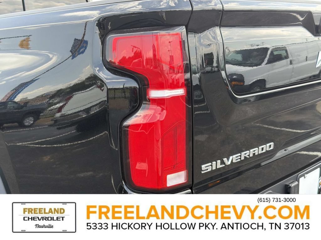 2026 Chevrolet Silverado 2500 HD ZR2 - Photo 11
