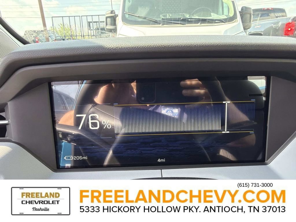 2027 Chevrolet Bolt LT - Photo 25