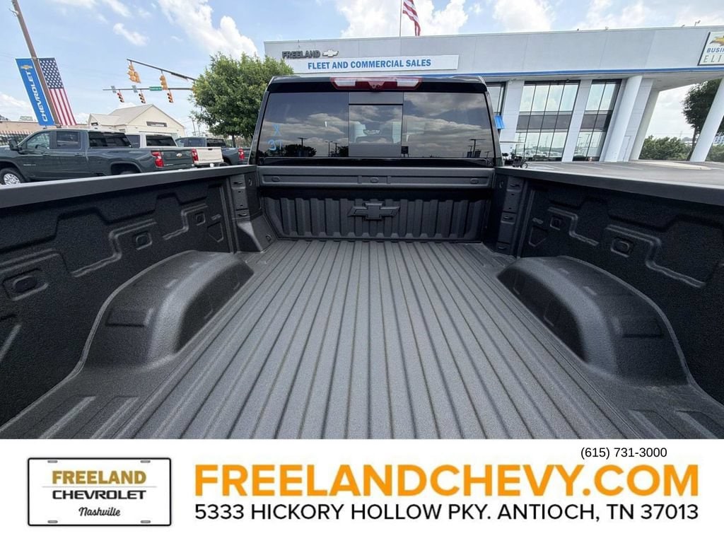 2026 Chevrolet Silverado 2500 HD ZR2 - Photo 12